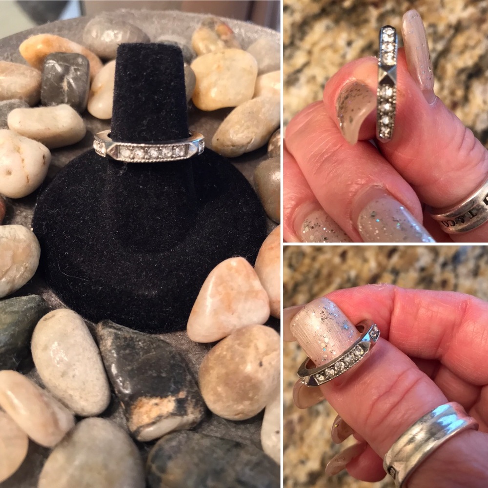 NWOT Stainless steel ring w/rhinestones & studs